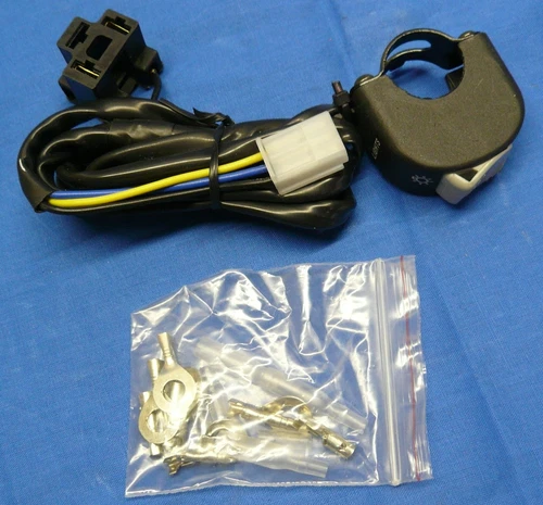 OFF ROAD UNIVERSAL HEADLIGHT SWITCH HANDLEBAR H4 BULB PLUG ON OFF ROCKER STYLE - Image 2