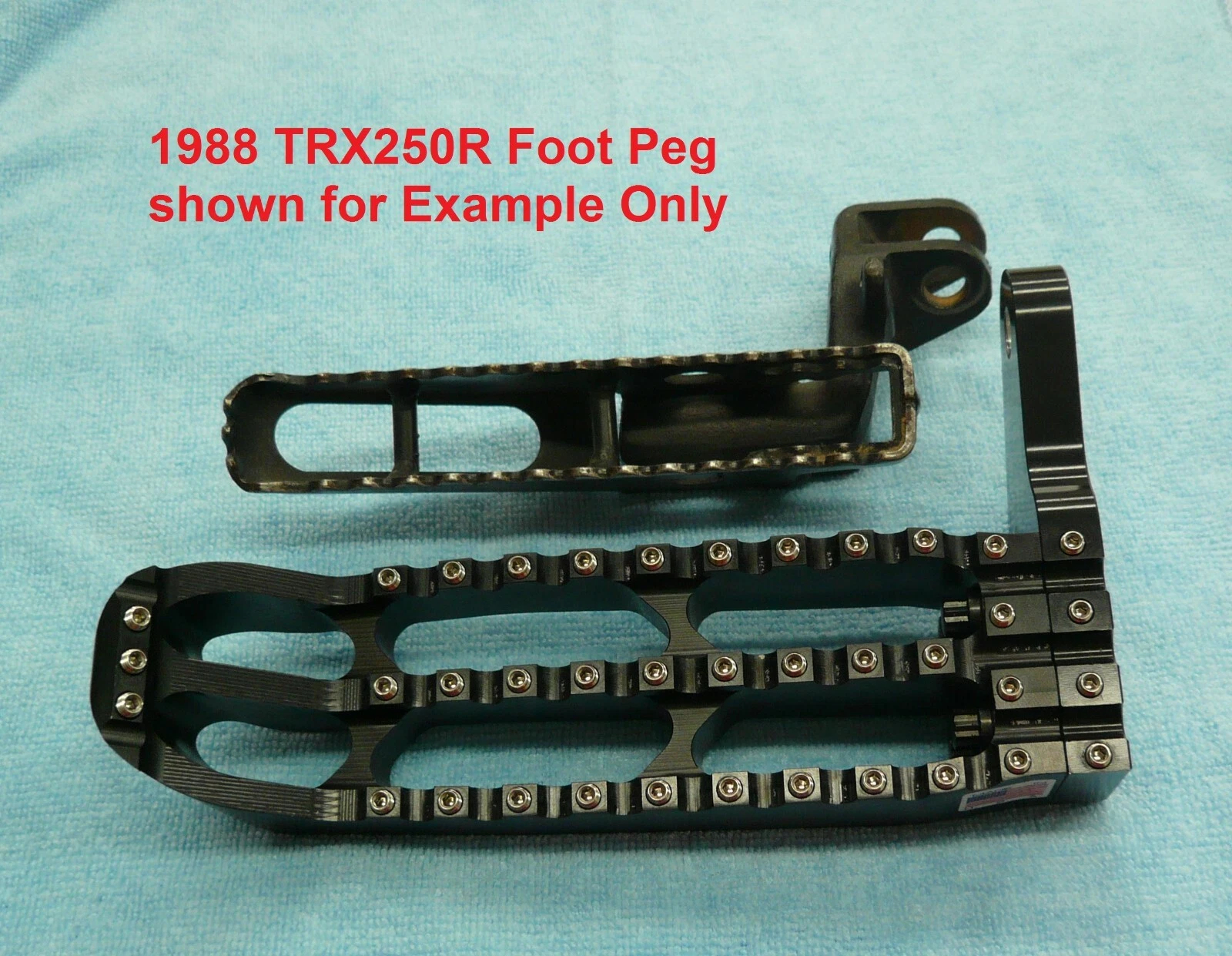 HONDA TRX 250R TRX250R BDT RACING BILLET FOOT PEG SET CLEAT DESIGN 1986-87 BLUE - Image 7